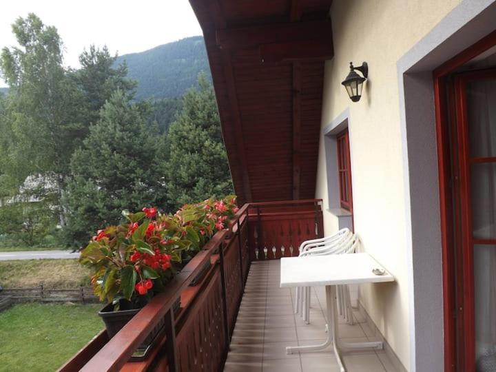 Apartmaji Bostjan Pristavec Kranjska Gora Eksteriør billede